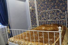 Gostiny Dvor Hotel - Hostel