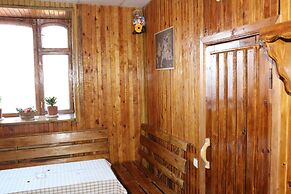 Gostiny Dvor Hotel - Hostel
