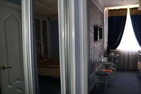 Gostiny Dvor Hotel - Hostel