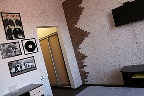 Gostiny Dvor Hotel - Hostel