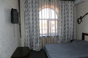 Gostiny Dvor Hotel - Hostel