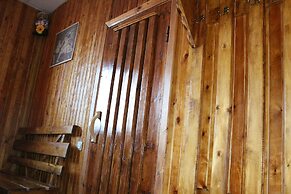 Gostiny Dvor Hotel - Hostel