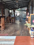 Smilingface Guesthouse