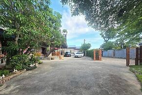 Smilingface Guesthouse