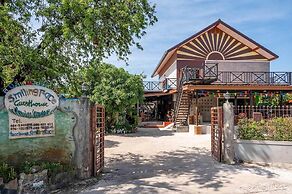 Smilingface Guesthouse