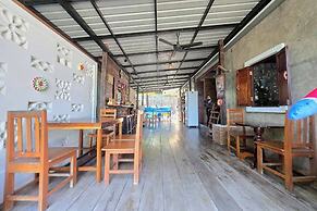 Smilingface Guesthouse