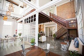 Memmoth Hostel In Lampang