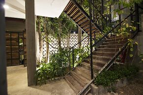 Sarina Boutique Hotel