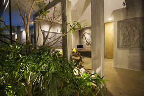 Sarina Boutique Hotel