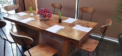 Sarina Boutique Hotel