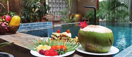 Sarina Boutique Hotel