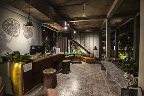 Sarina Boutique Hotel