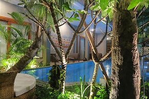 Sarina Boutique Hotel