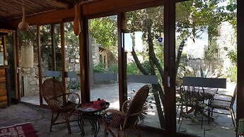 Medusa House Boutique Hotel