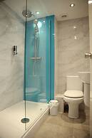 The Greyhound Inn & Hotel