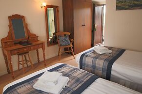 The Greyhound Inn & Hotel