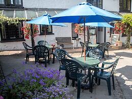 The Greyhound Inn & Hotel