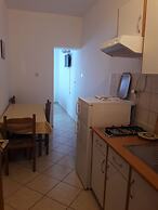 Apartments Metajna X