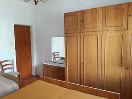 Apartments Metajna X