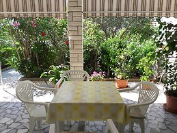 Apartments Metajna X