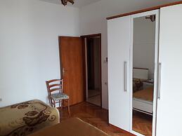 Apartments Metajna X