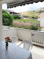 Apartments Metajna X