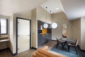 Roomzzz Manchester Victoria