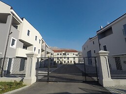Beach Residence with pool and sea view