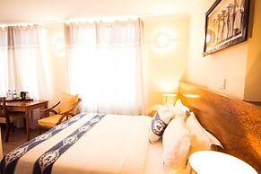 Antique Legacy Hotel