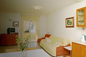 Sol Jardin Apartments