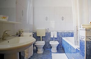 Sol Jardin Apartments