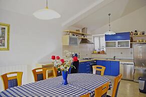 Sol Jardin Apartments