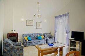 Sol Jardin Apartments