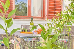 Blue Story Apartments