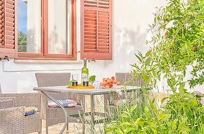 Blue Story Apartments