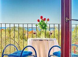 Blue Story Apartments