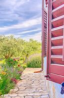 Blue Story Apartments