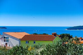 Blue Story Apartments