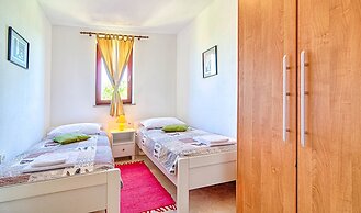 Blue Story Apartments