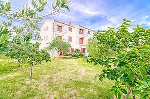 Blue Story Apartments