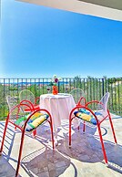 Blue Story Apartments