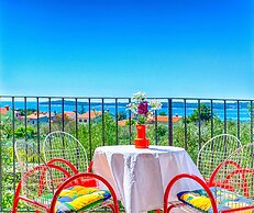 Blue Story Apartments