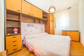 Vacation Pool Apartments