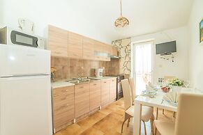 Vacation Pool Apartments