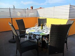 Vacation Pool Apartments