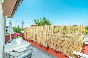 Vacation Pool Apartments