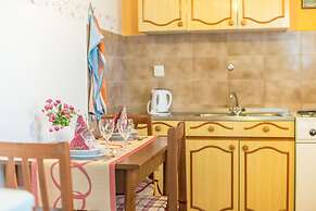 Vacation Pool Apartments