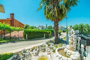 Vacation Pool Apartments