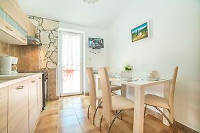 Vacation Pool Apartments