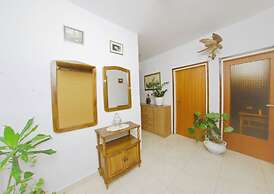 Vacation Pool Apartments